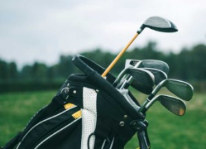 이번 글에서는 골프백 종류와 선택 방법, 각각의 특징, 장단점에 대해 알아봅니다.